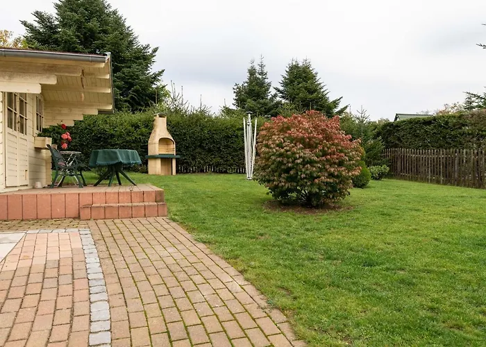 Fenced Garden, * Friedrichsbrunn